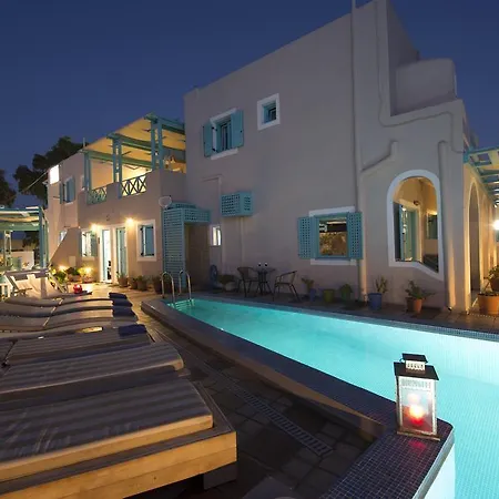 Rose 5* Fira (Santorini)