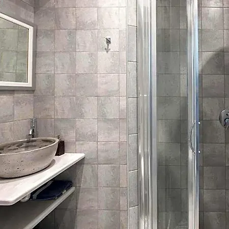 Hotel Rose Fira (Santorini)