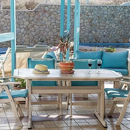 Hotel Rose Fira (Santorini)