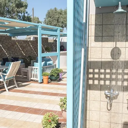 Rose 3* Fira (Santorini)